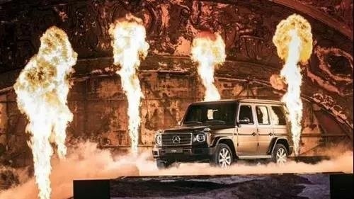 燥起来！越野标杆19款奔驰G级G550现身，造型不变内饰性能大提升