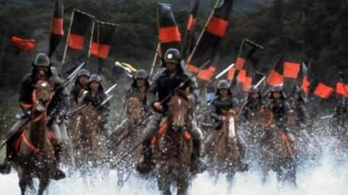 日本忍者把武器都藏在哪儿