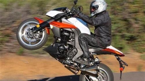 速递!新鲜的“摩托车“资讯全在这，看我就够了