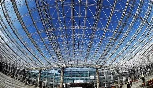 湛江首条高铁开出,广州-湛江车程三小时到达!