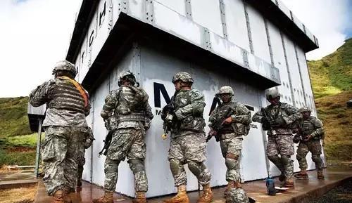 以鲜血证明忠诚：二战美军日裔部队第442步兵团简史