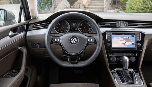 帕萨特和迈腾应该怎么选