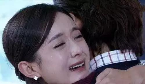 那英天后终于出来作死了,怼赵丽颖,网友建议