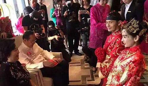 明星们婚礼上穿的中式婚服好漂亮 真是又养眼又有气质