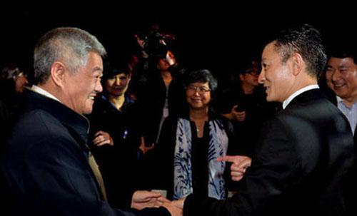 ��Ƚ��������»��������۸��¼������δﻪ�����Ա�ɽ����֮��