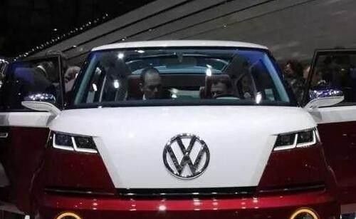 大众又出新车，座位放倒就是床？这是要方便cz的节奏吗