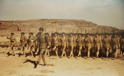 一直以为中国抗战士兵装备最多的是德式钢盔,