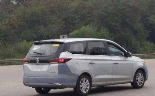 全国首辆宝骏710现身收费站！尺寸吊打五菱宏光 1.5T+6MT 仅5万？