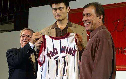 姚明进了nba名人堂是中国第一人,谁是下一个?