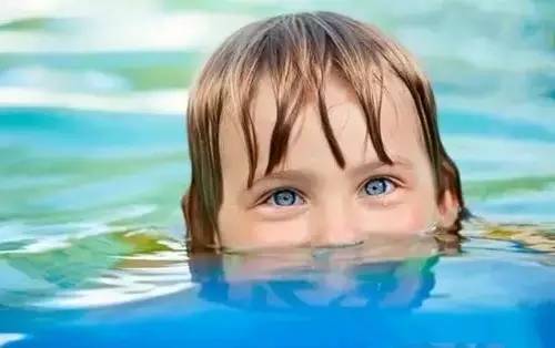 一位颈椎病人的游泳康复日记