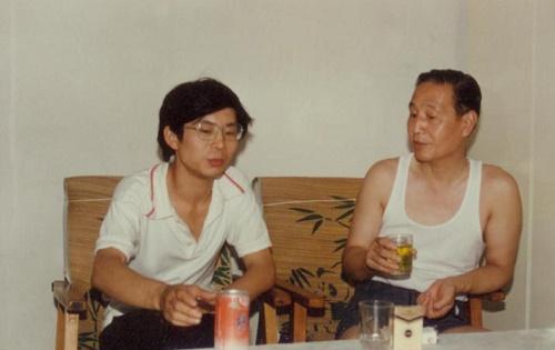 象棋特级大师李来群为什么挂棋而从商？