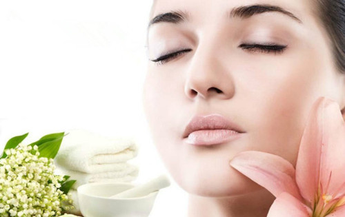 角质层薄干燥泛红,天热和空调房脸发红发烫怎