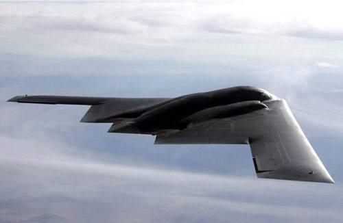 美军放出狂言;称5架B2轰炸机即可毁中国空军, 被解放军轰10打脸!