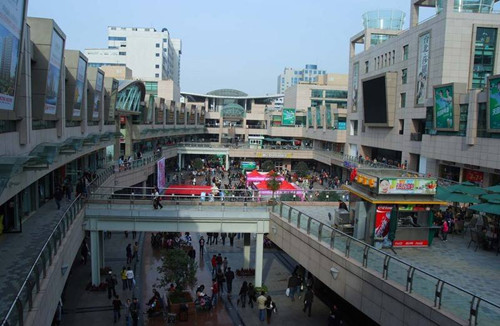 常州居然之家万都广场, 1号地铁口轻奢居家旗舰店, 坐等房东