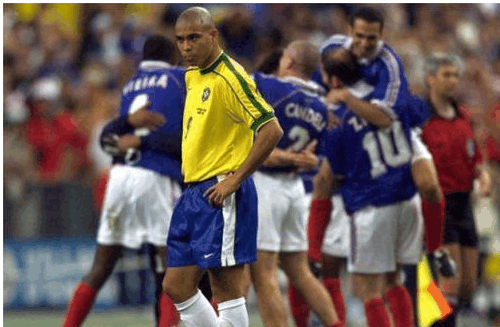 98年世界杯巴西为什么会输, 那么多巨星!