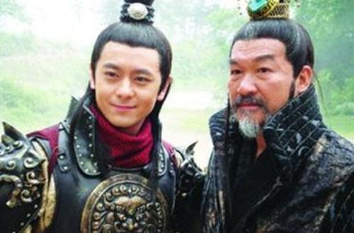 枭雄王世充计谋多端, 用假李密人头赚开偃师城门