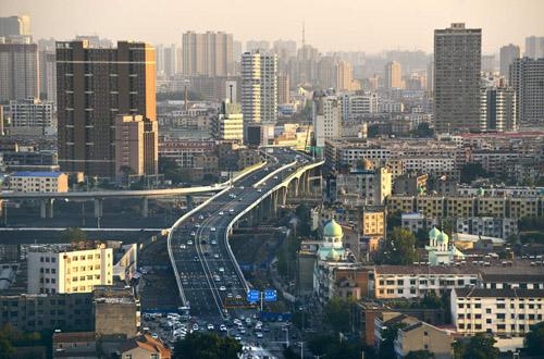 河南经济重心东移,城市实力排名多久将洗牌?