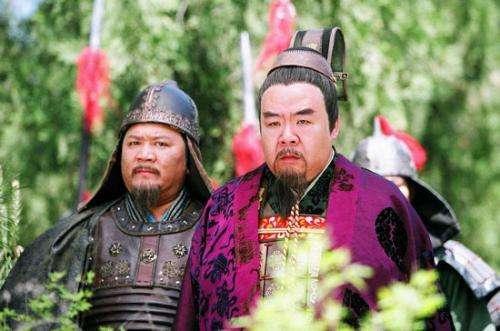 隋朝越国公杨素治军严格, 设计消除了士兵的怯战之心