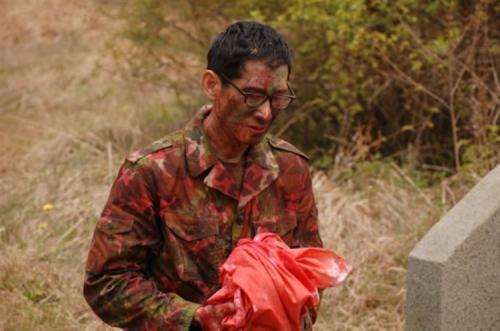 对越自卫反击战:他的遗体被越军筑在水泥里, 仅