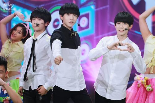 公布恋情后鹿晗不火了?看到这榜单才发现是人