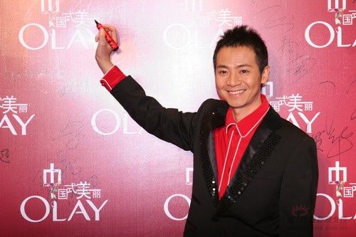 他曾主持《同一首歌》！因被蔡琴嘲讽挖苦而离职！如今霸气回归！
