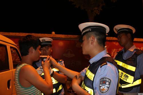 交警通知: 2018年交通法醉驾处罚标准已实施, 