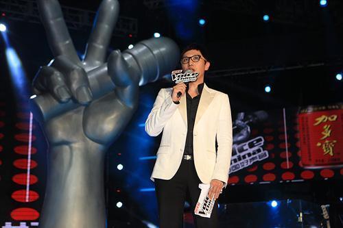 华少在影帝面前显摆手表, 张家辉: 名表很能显示