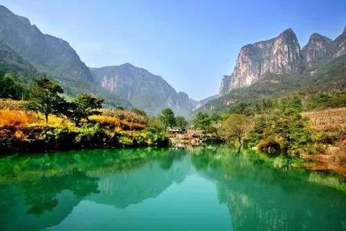 景区地址:新乡市辉县市南寨镇