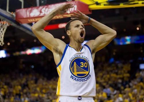 什么是勇士式篮球,库里作了很详细的解释!