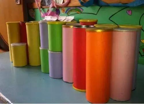 薯片桶还能这样用? 它可以变成扩音器、收纳盒、花瓶……