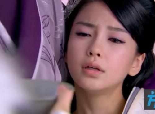 杨颖现在已为人母拍生孩子戏不会再这么苍白了