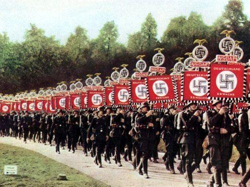 纳粹德国在此国建秘密殖民地，与世隔绝60年，至今仍穿纳粹军装