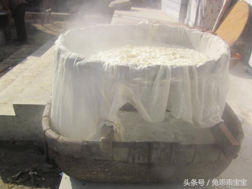 80后小时候过年记忆中的食物,现在的小朋友吃