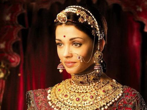 印度租妻风俗盛行,800元一个月,不满意直接包