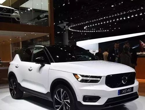 奔驰宝马奥迪慌了！这款高颜值SUV估计要大卖！