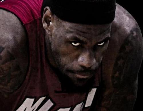 nba五大巨星的死亡之瞪, 詹姆斯恐怖嗜血, 科比充满