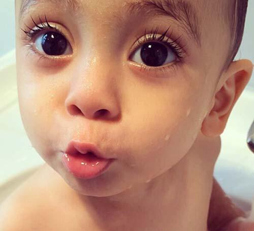 基因强大!一大波阿拉伯混血萌娃来袭~