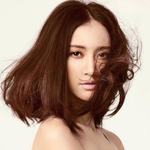 被叫错名: 热巴大方何炅反应快千玺最不自然, 袁