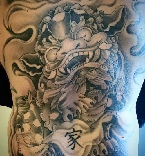传统纹身中的经典——唐狮子