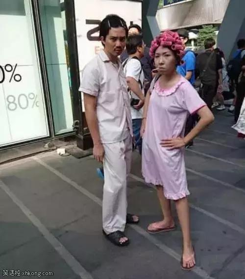 搞笑图片:妹子求求你穿上棉裤再出门吧!