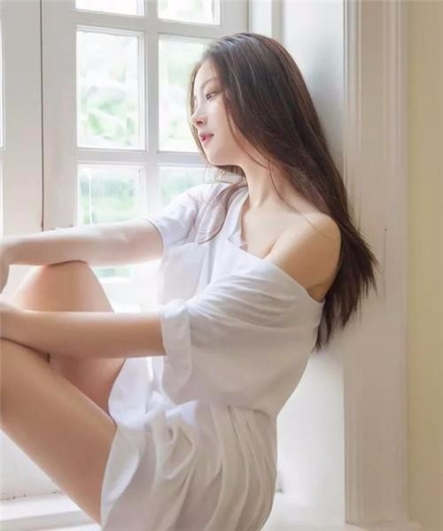 追女生技巧:8个方法判断女生是否喜欢你