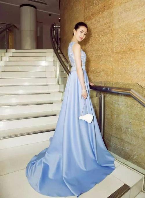 刘诗诗最美的三件礼服造型,犹如画中仙子!