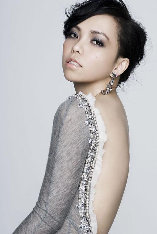 娱乐圈内部人员爆料明星们的真实人品!