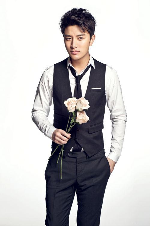 pgone圣诞节夜访李小璐闺房，贾乃亮终于坐不住，删除了这条微博