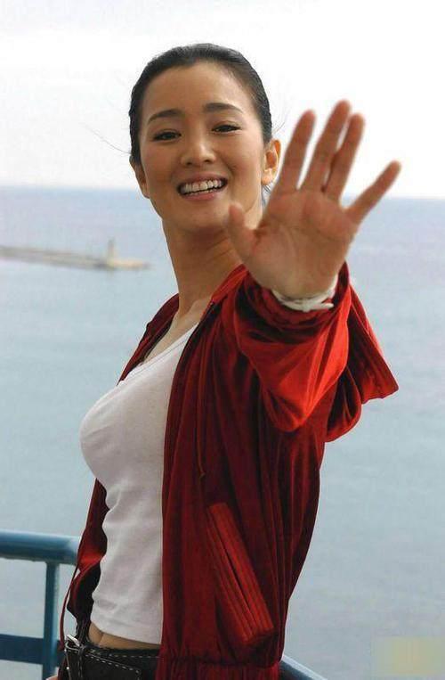 易烊千玺当年竟拍过好丽友广告,那些年的明星