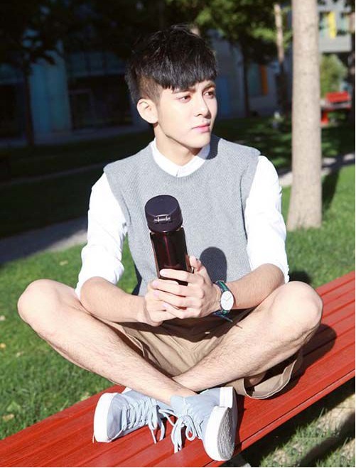曾舜晞整容前后照片对比, 没想到曾舜晞高中时长这样