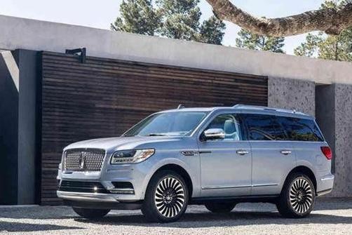 2018款林肯领航员现车到店喜欢此车的朋友福利来了