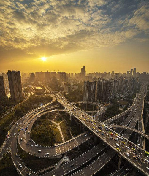 重庆，拥有中国最复杂的“路”！拿着地图走都会迷路 ！