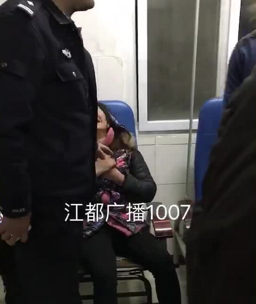 扬州江都一初中学生负气跳河,或与母亲口角引