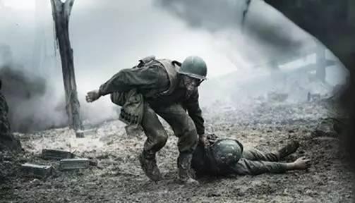 战场天使的光辉,日本不敢面对|《血战钢锯岭》